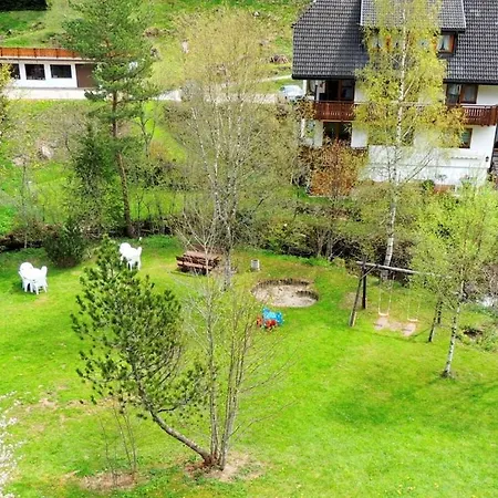 With 1 Bedroom Tatil Evi *