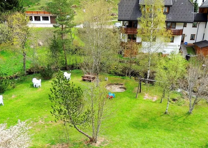 With 1 Bedroom Tatil Evi *